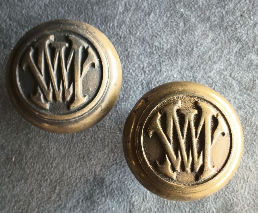 MW Monogram (1 of 3)
