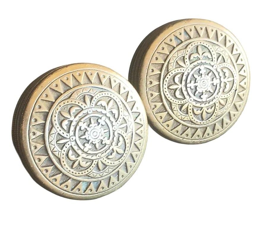 Two Fine Passage Knobs (1 of 5)