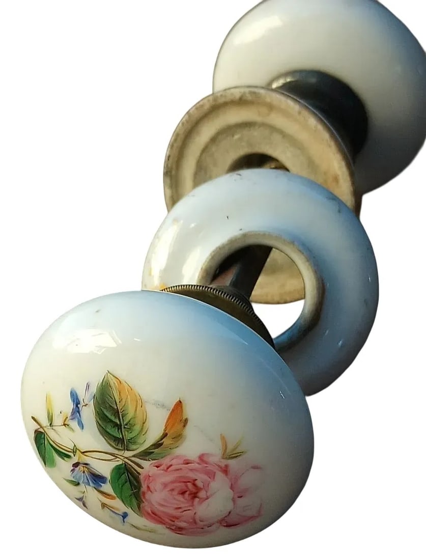 Early Painted Porcelain - 2