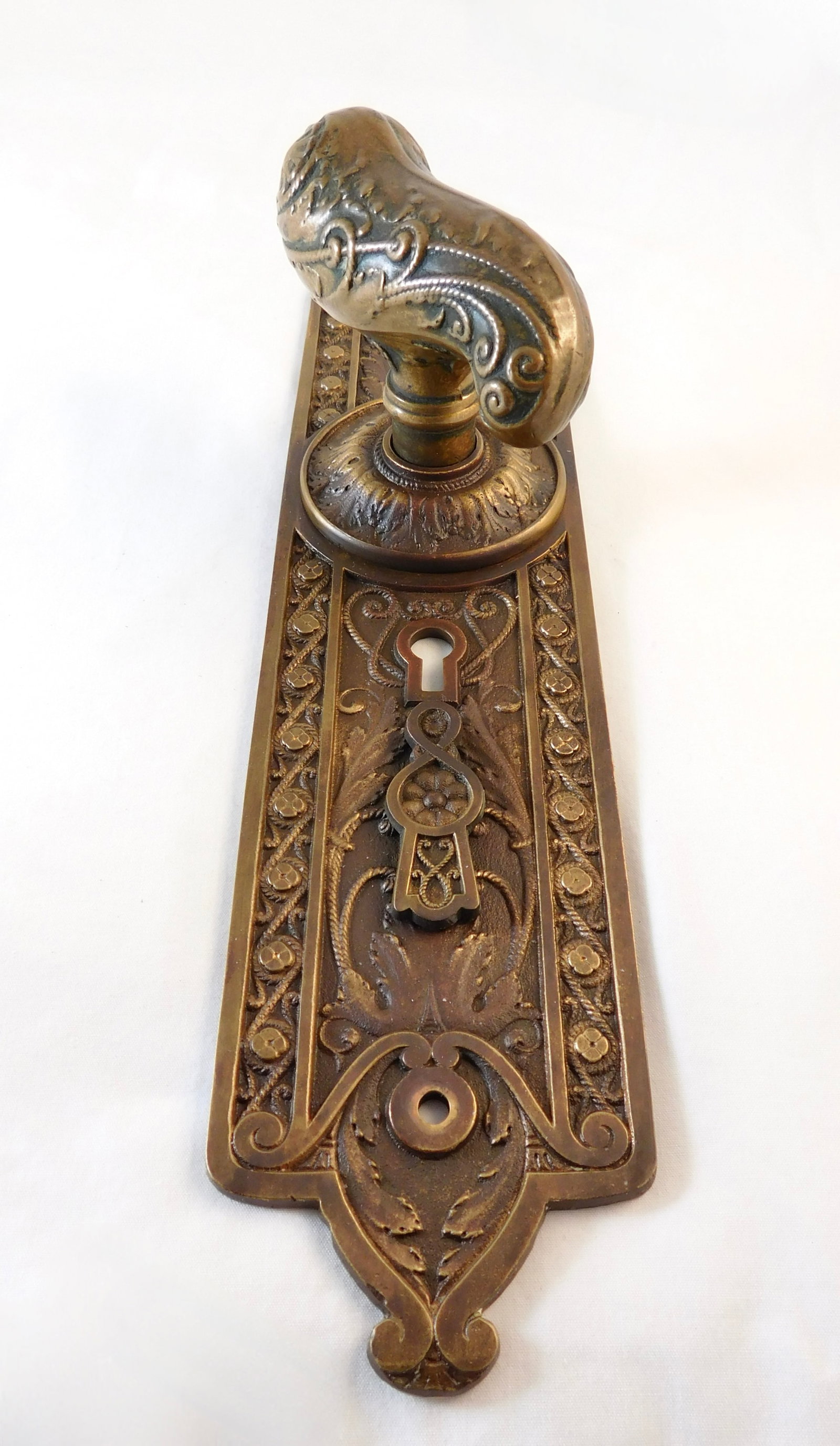 Very Scarce Entry Knob - 2