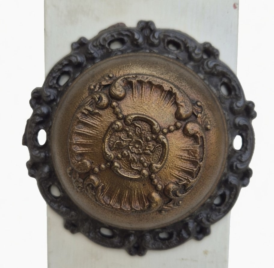 Clock-works Doorbell - 3
