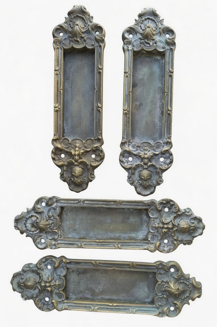 Finger Pulls or Sash Lifts?