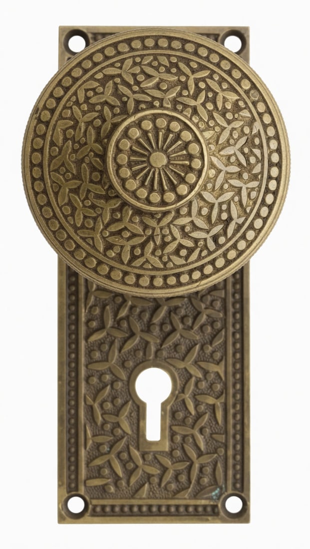 Rice is NIce: Passage knob and plate in the Rice design from Yale c. 1890s...note the parasol form and the knurled finger band...very nice as found...