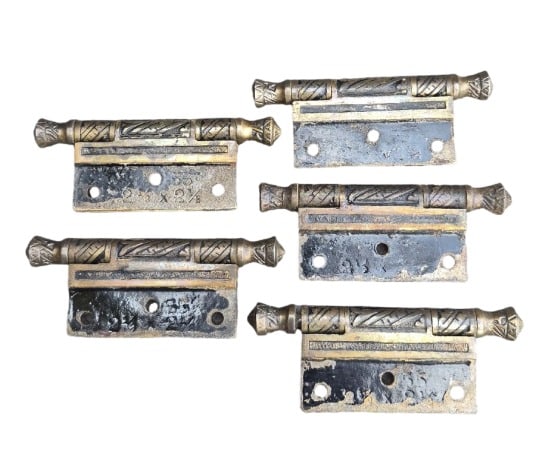 Five Nice Hinges - 3