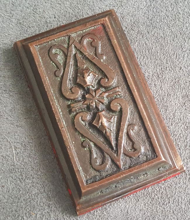 Robinson Parallel Keyway Escutcheon (1 of 4)