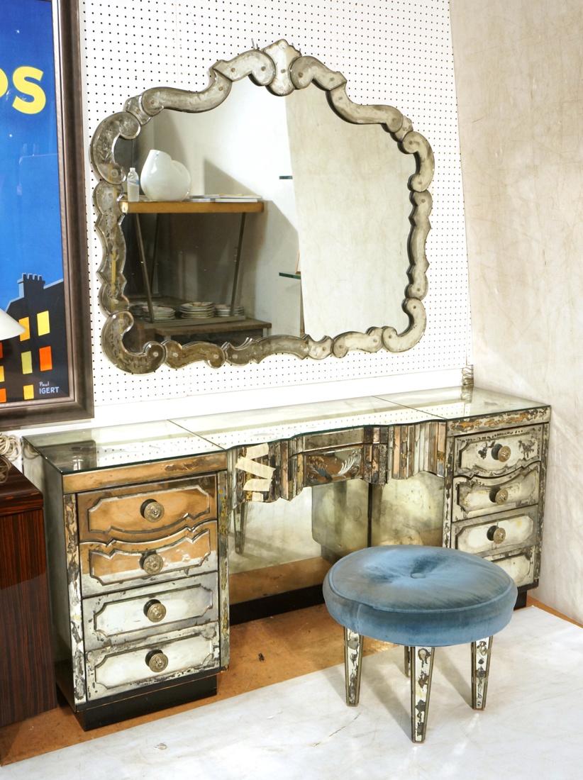 Vintage Mirror Covered Vanity, Mirror & Stool. 8 (1 of 10)