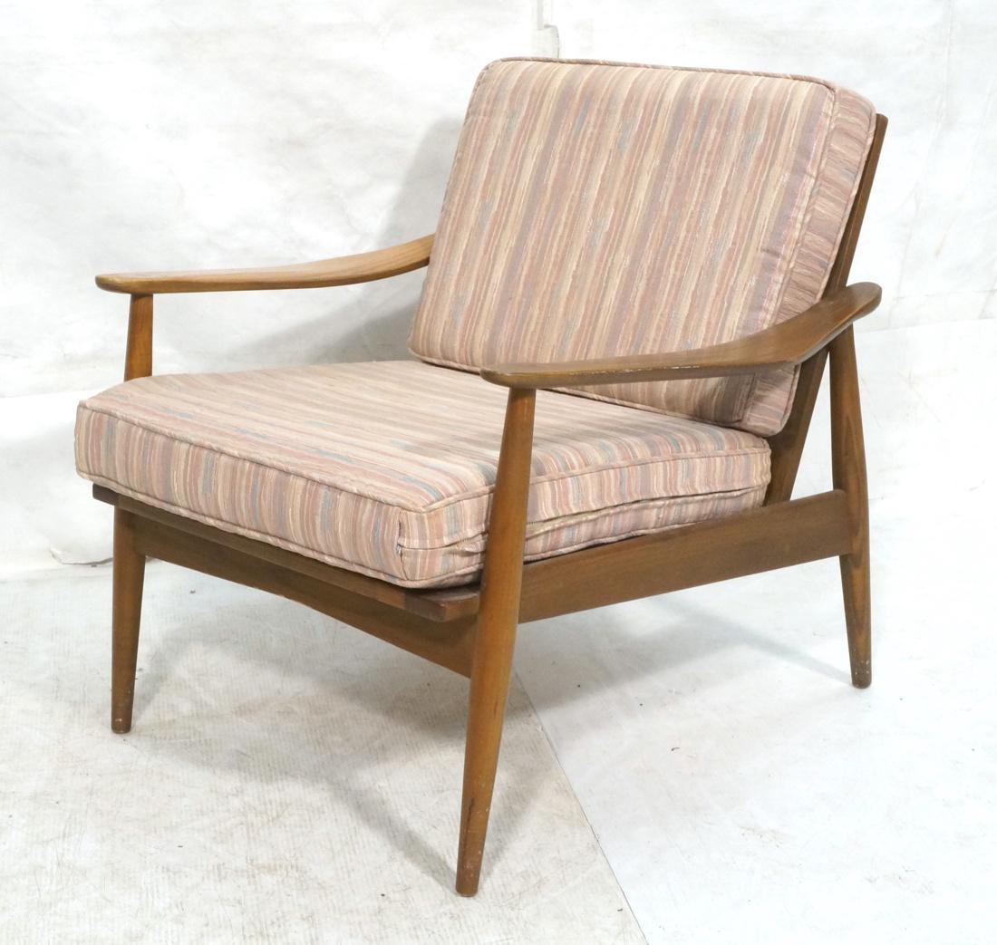 American Modern Arm Lounge Chair. Bowed spindle l (1 of 8)