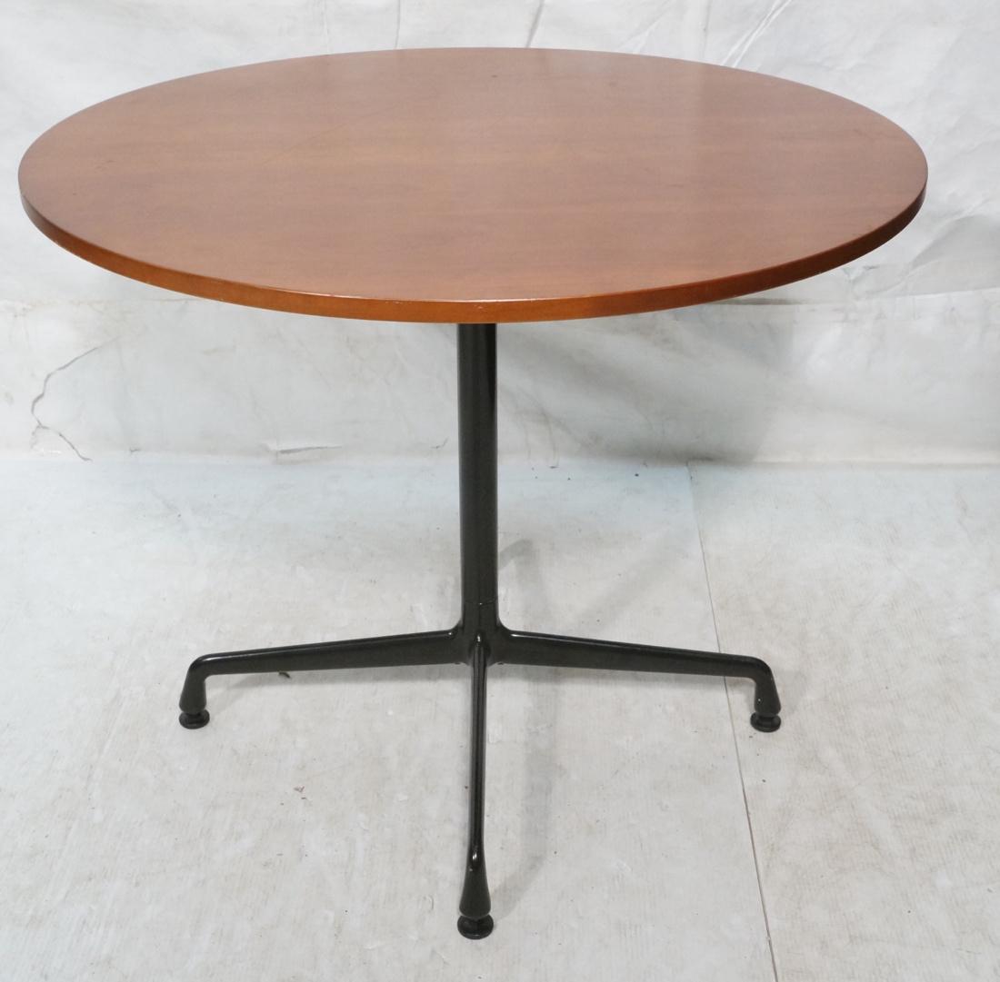 HERMAN MILLER Round Wood Cafe Table. Black pedest (1 of 10)