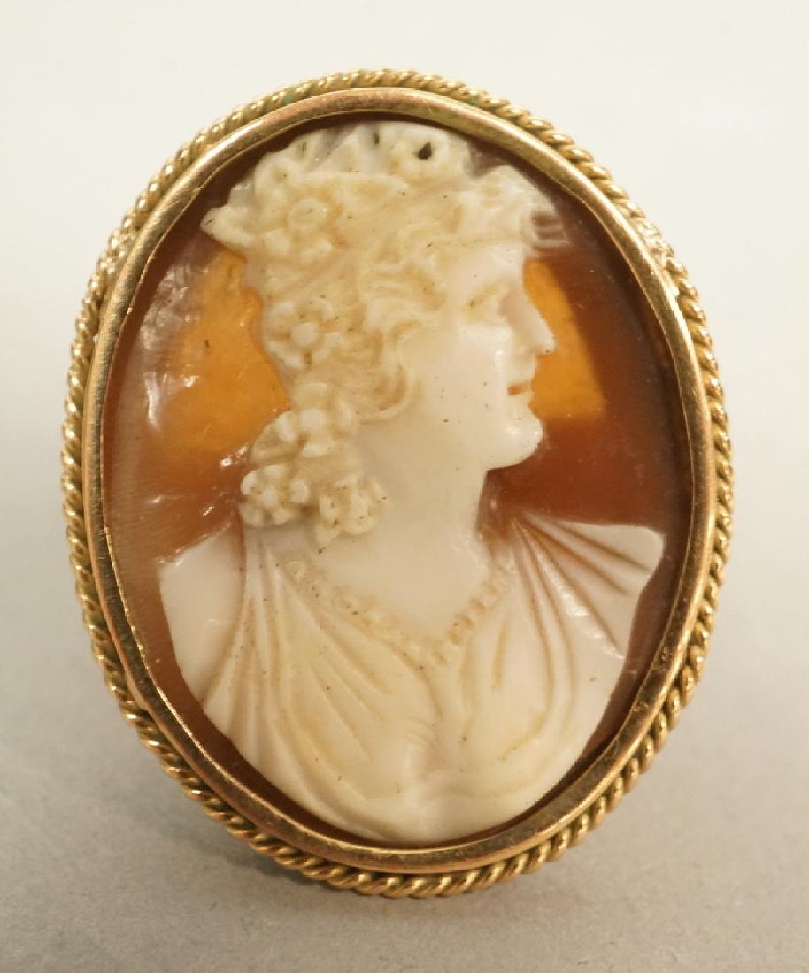 14K Gold Cameo Ring.  Oval portrait cameo.  1.25 (1 of 3)