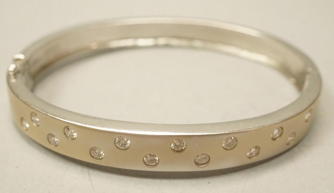 18K White Gold & Diamond Hinged Bracelet. Modern (1 of 6)