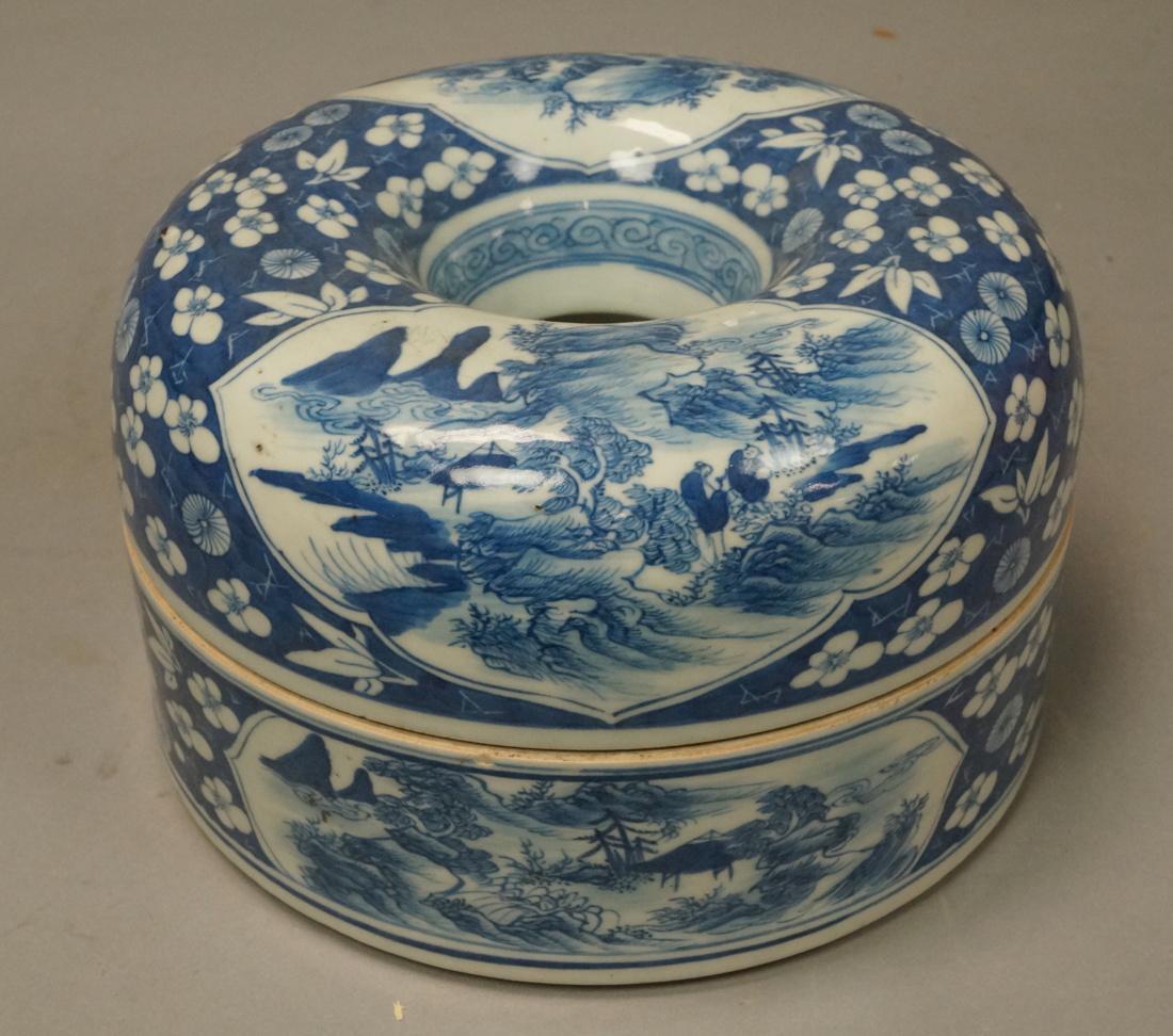 Antique Chinese Ceramic Blue & White Necklace Box (1 of 6)