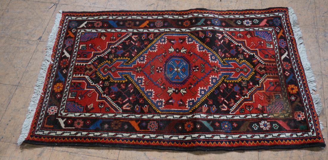 4'4 x 2'10 oriental Rug Carpet. (1 of 10)