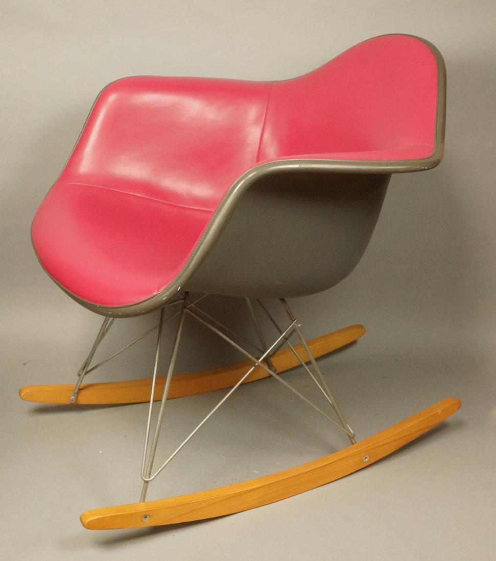 CHARLES EAMES HERMAN MILLER Molded Shell Rocker. (1 of 7)