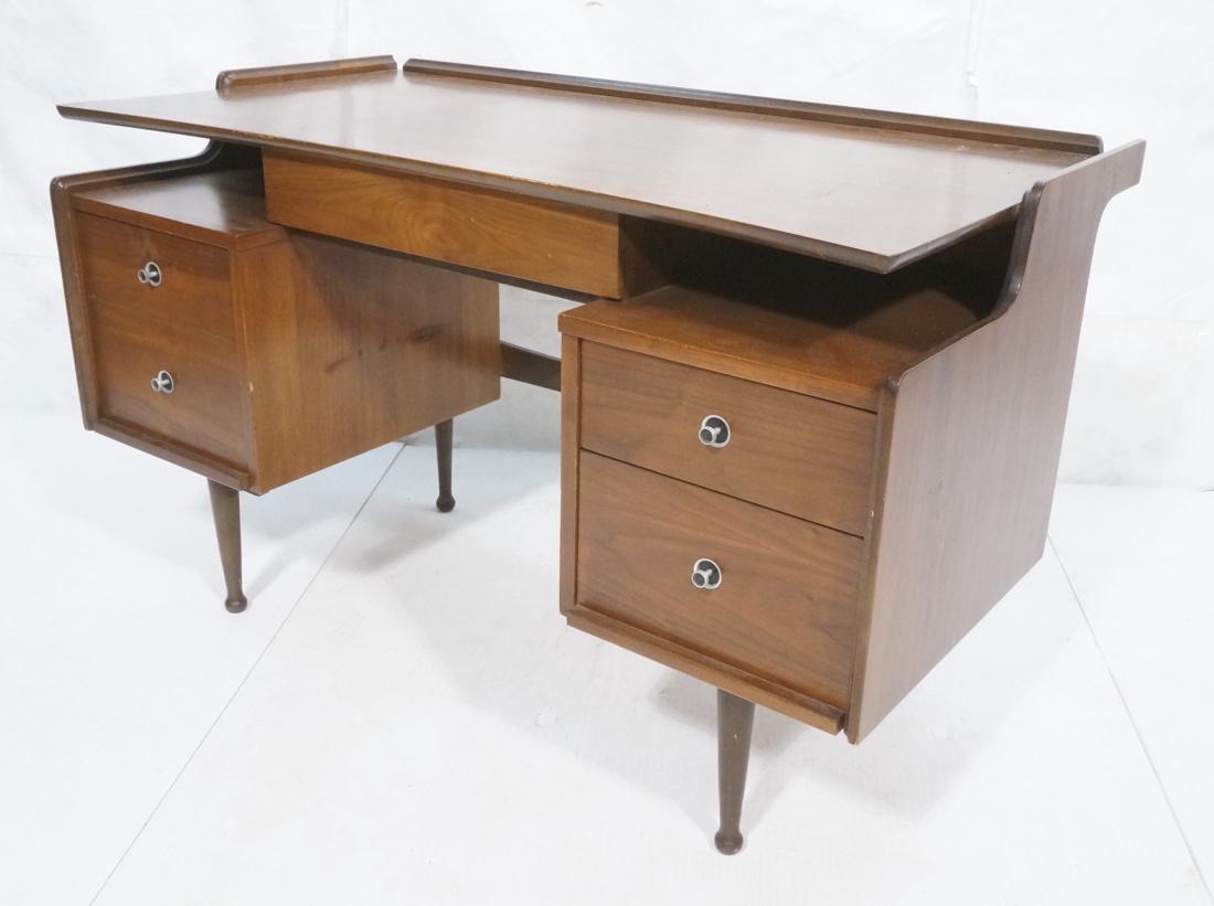 HOOKER American Modern Walnut Desk. Concave front (1 of 9)