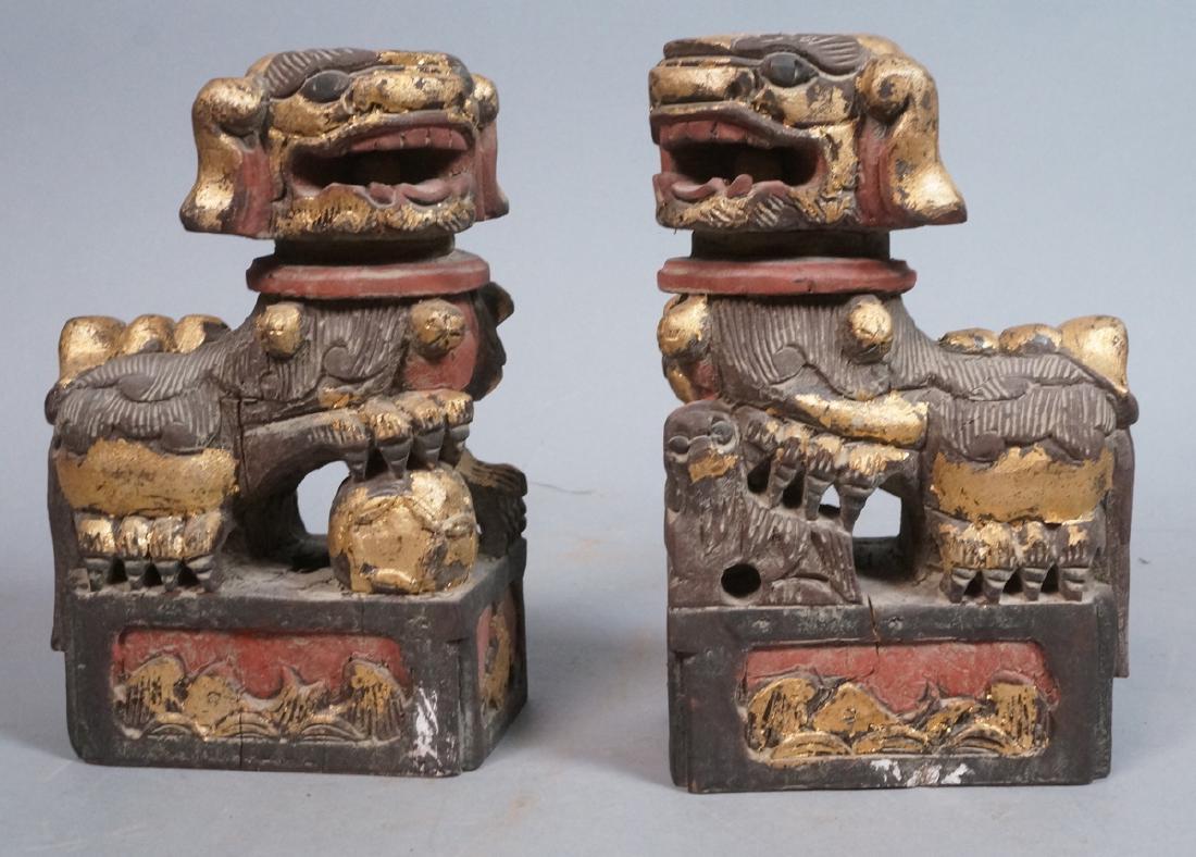 Pr Carved Wood Foo Dogs Figural Sculptures. Polyc (1 of 9)