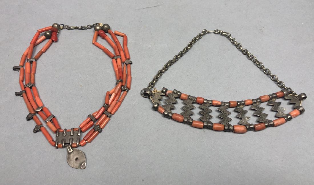 2 Coral & Silver Metal Tribal Necklaces. (1 of 10)