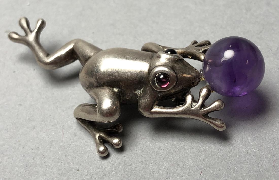 ANGELA CUMMINGS Sterling Amethyst Figural Frog Pi (1 of 5)
