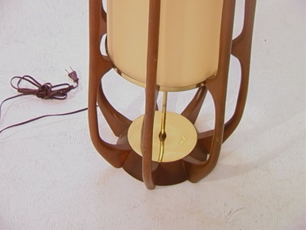 Modern Danish Style Tall Spider Table Lamp. Walnut - 3