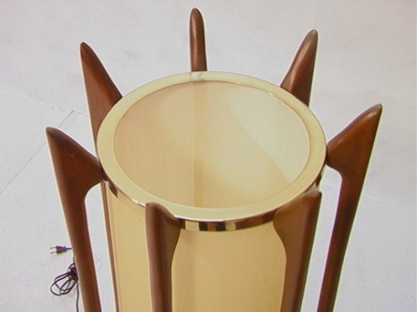 Modern Danish Style Tall Spider Table Lamp. Walnut - 9