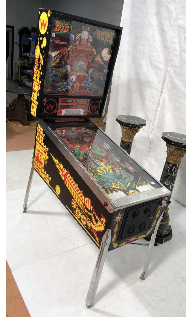 Vintage Big Guns Pinball Arcade Game Machine. (1 of 12)