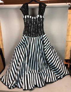 PILAR ROSSI COUTURE Evening Formal Gown. Size 14.: PILAR ROSSI COUTURE Evening Formal Gown. Size 14. Black Lace Shoulders and bodice overlay. Pale Blue & Black bold stripe skirt. -- Dimensions: : L: 61 inches ---