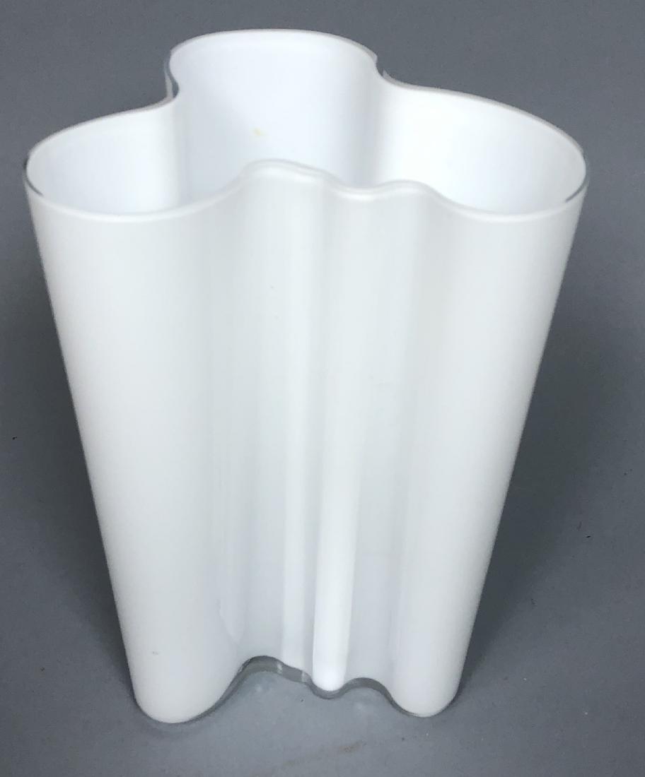 ALVER AALTO Iconic Art Glass Vase. Cased clear an: ALVER AALTO Iconic Art Glass Vase. Cased clear and milk glass 3 lobed vase. Marked Iittala. Finland.-- Dimensions: H: 10 inches: W: 6.75 inches: D: 6 inches --- US Shipping charge: $35