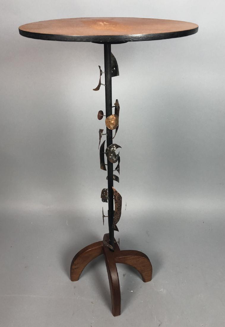 Modernist Sculptural Base Side Display Table. 4 l (1 of 10)