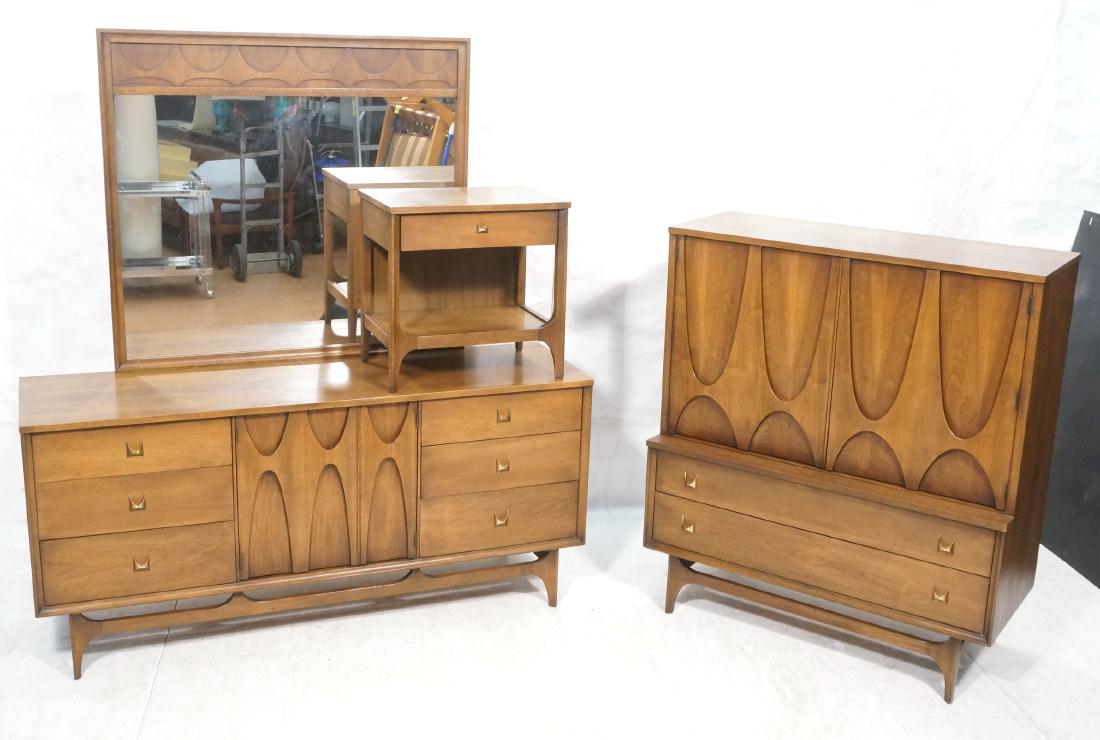 4pc BRASILIA by BROYHILL Bedroom Set. American Mo (1 of 20)