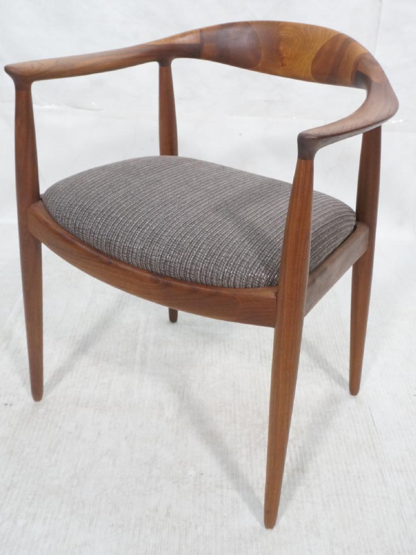 HANS WEGNER "The CHAIR" Modern Walnut Side Chair. (1 of 7)