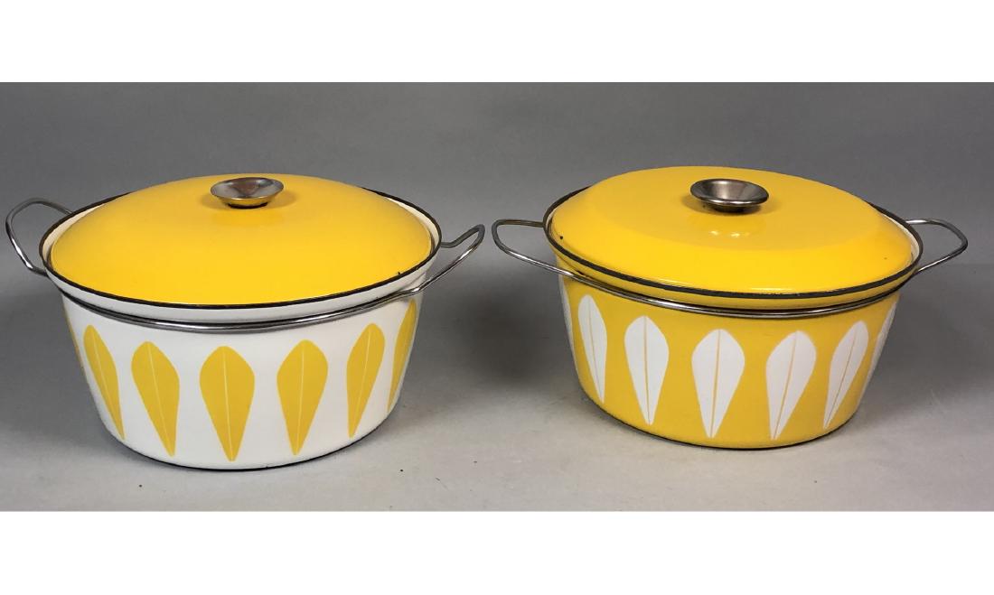 2pc CATHRINEHOLM Yellow and White Enamel Cookware (1 of 7)