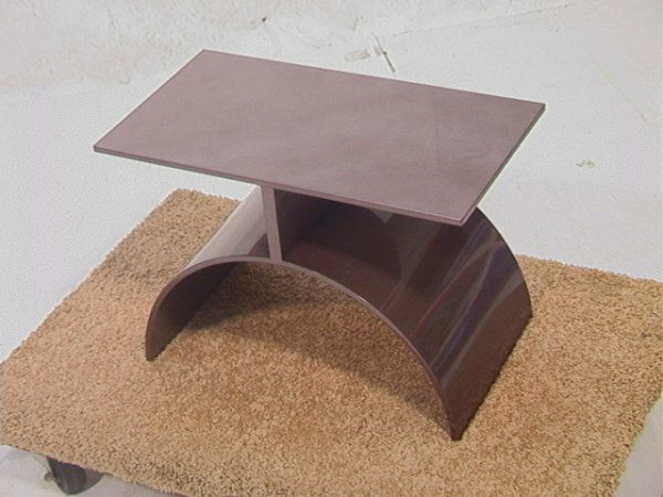 KAISER NEWMAN Steel Bench Table Memphis Style. Pur: KAISER NEWMAN Steel Bench Table Memphis Style. Purple gray metallic finish. Unsigned attribution. Dimensions: H: 15 inches: W: 22 inches: D: 12 inches Condition: Excellent condition. Some scratches. U