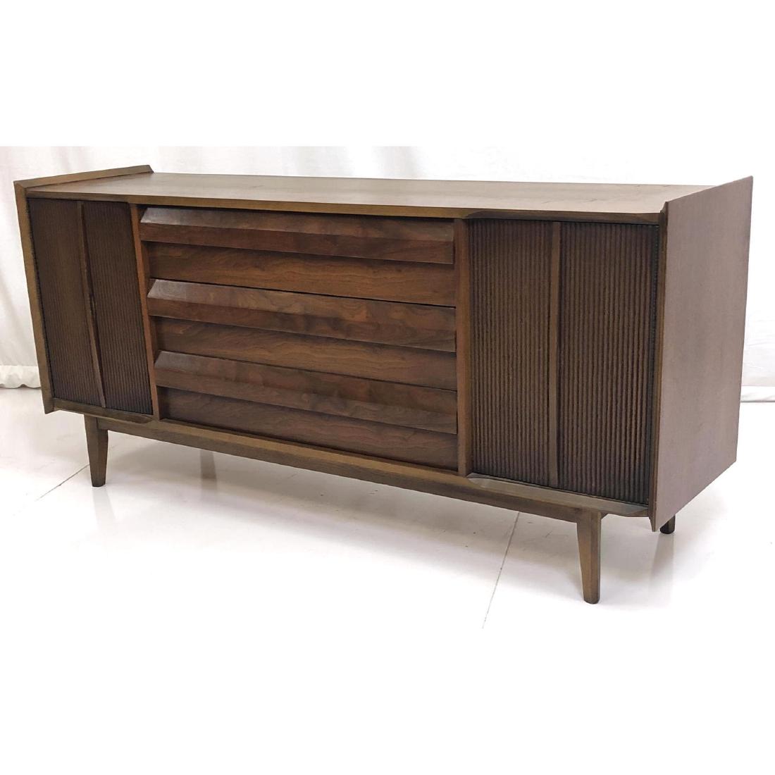 LANE American Modern Walnut Credenza. Sculptural (1 of 11)