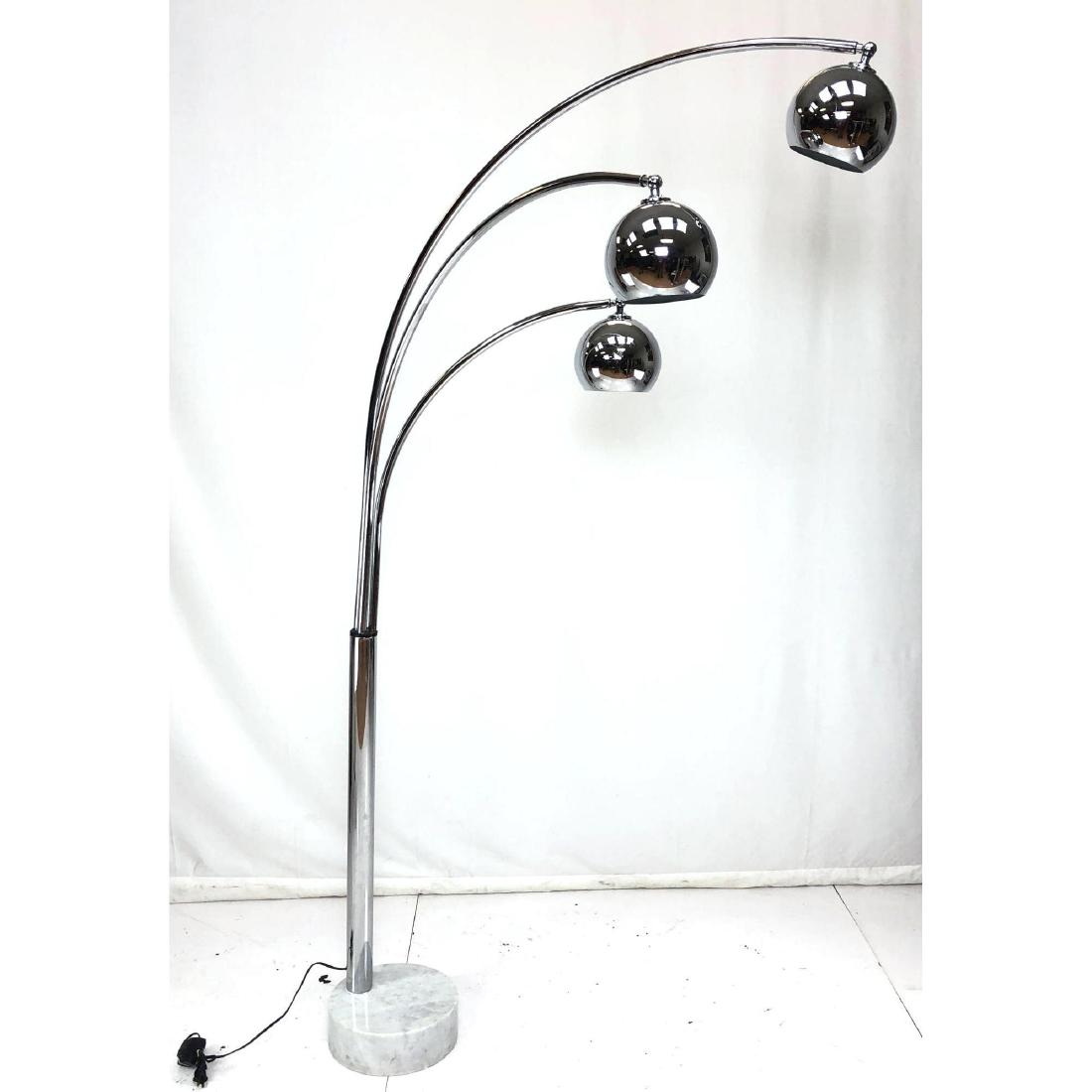 Tall Modernist 3 Ball Chrome Floor Lamp. Round ma (1 of 7)