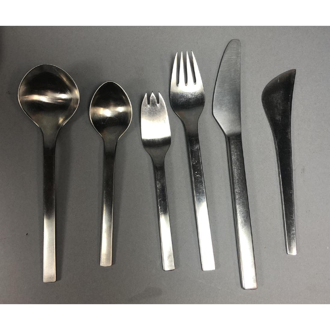 83pc GEORG JENSEN Danish Stainless Steel Flatware (1 of 7)