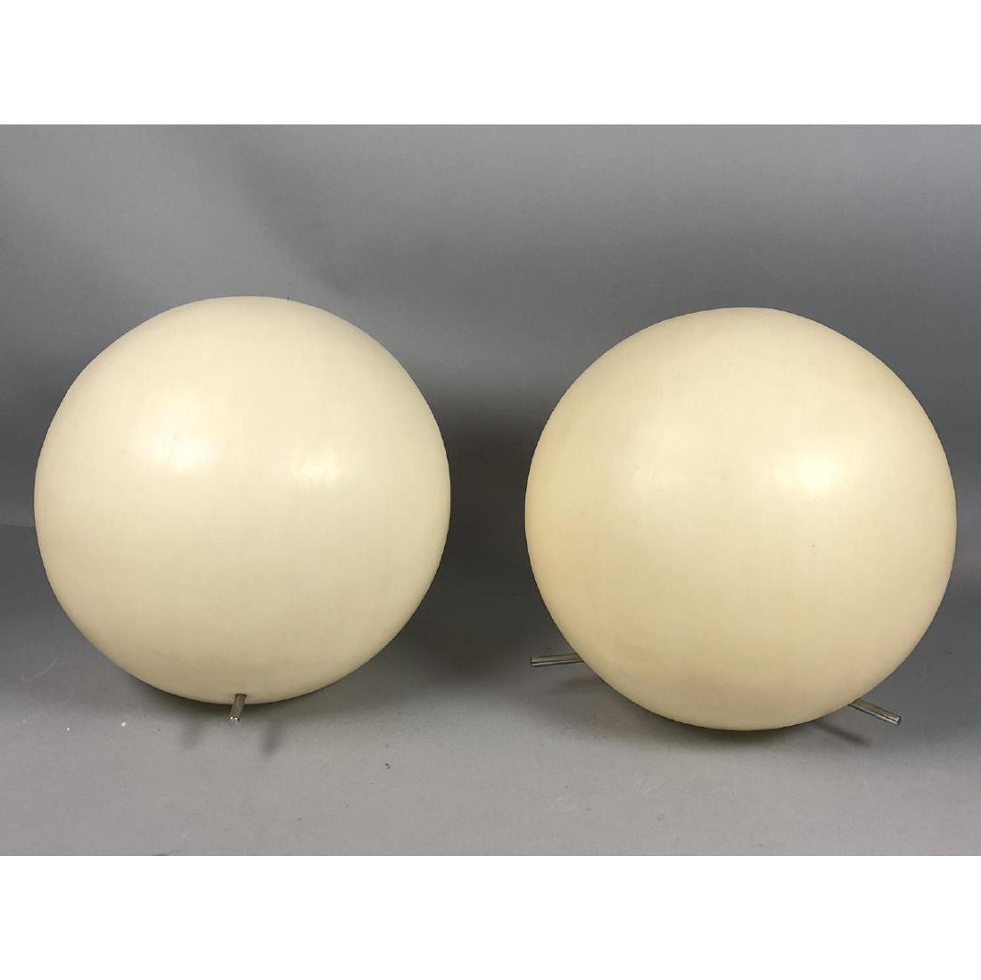 Pr Robert Sonneman Style Plastic Sphere Table Lam: Pr Robert Sonneman Style Plastic Sphere Table Lamps. 3 bisecting chrome rod details. -- Dimensions: H: 15 inches: W: 15 inches: D: 15 inches ---