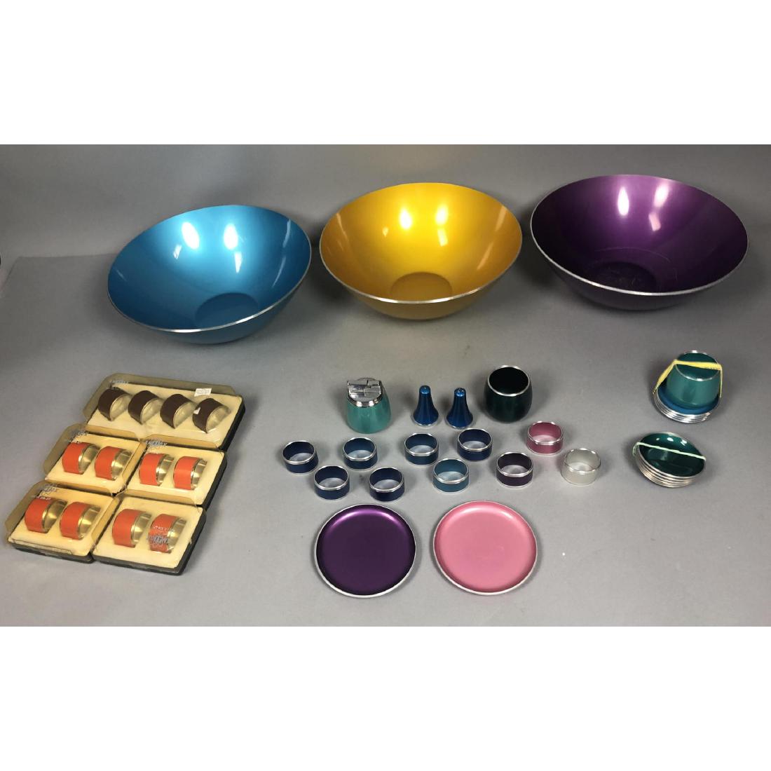 40pc EMALOX Colored Enamel Tableware.  3 large 11 (1 of 9)