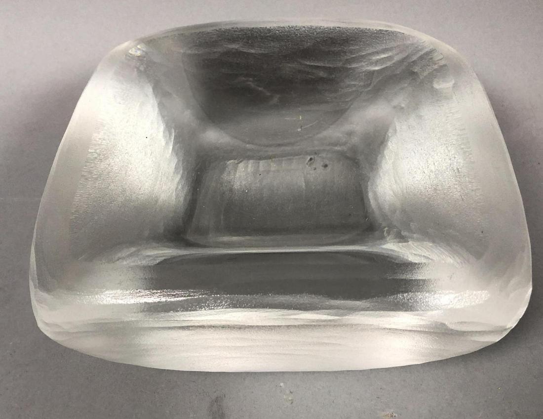 ORREFORS Swedish Art Glass Bowl. VICKE LINDSTRAND (1 of 8)