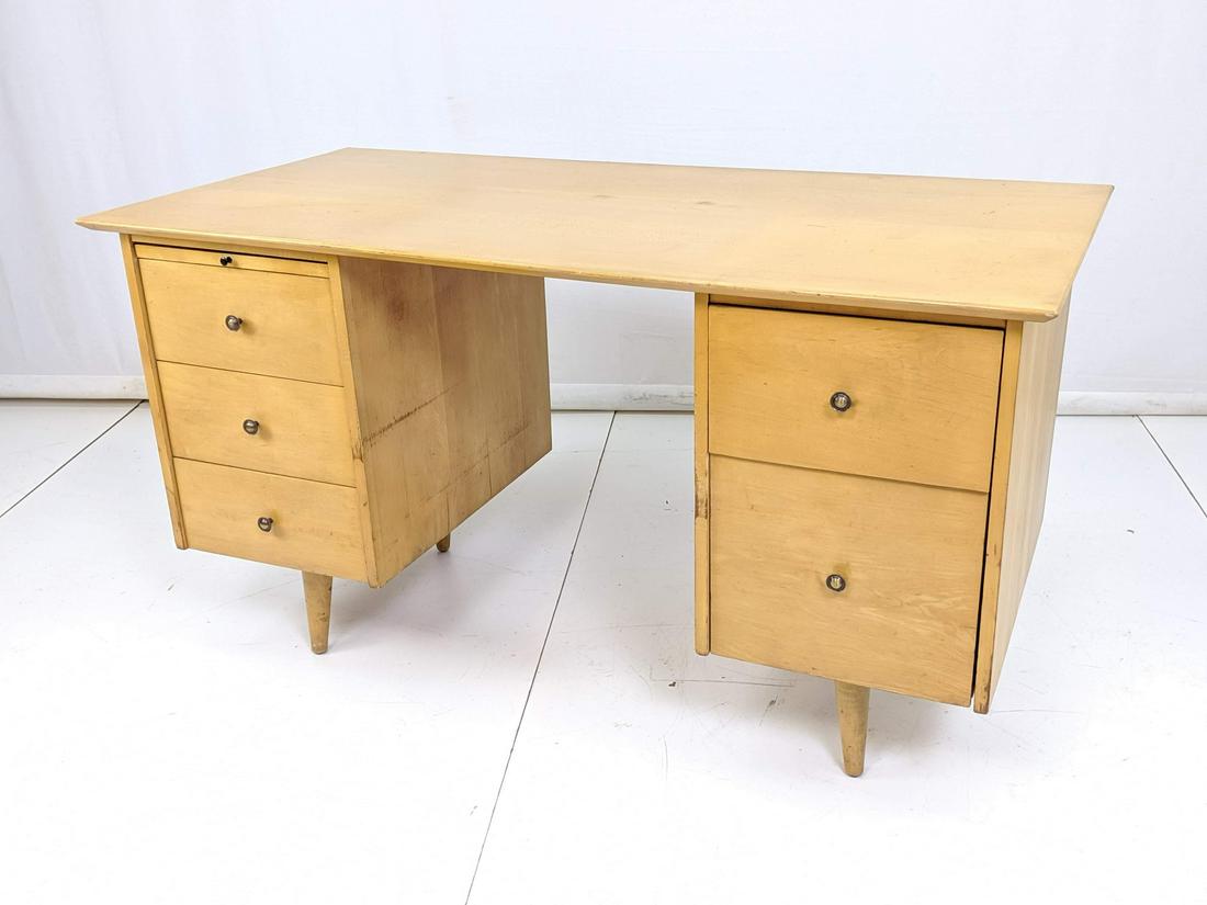 Kneehole Desk PAUL MCCOBB Planner Group by WINCHE (1 of 11)