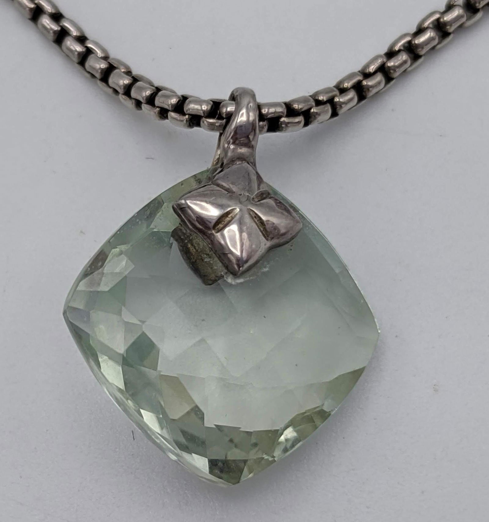 DAVID YURMAN Facetted Crystal Pendant. Sterling C: DAVID YURMAN Facetted Crystal Pendant. Sterling Chain. Bale with 5 Small Diamonds. Marked C. D. Y. 925. Comes with Dust Bag. -- Dimensions: : L: 17 inches --- US Shipping charge: $15