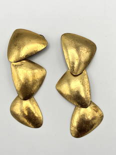 HERVE VAN DER STRAETEN Designer Organic Modernist: HERVE VAN DER STRAETEN Designer Organic Modernist Earrings. 3 Part Dangle Earrings. Marked. Clip Earrings. -- Dimensions: H: 3.5 inches: W: 1 inches --- US Shipping charge: $15