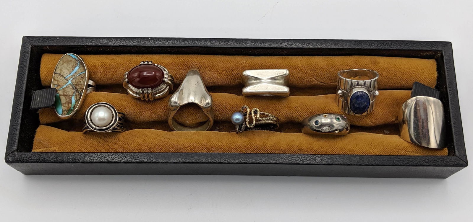 Lot 9 Silver and Sterling Modern Rings. Some with (1 of 7)