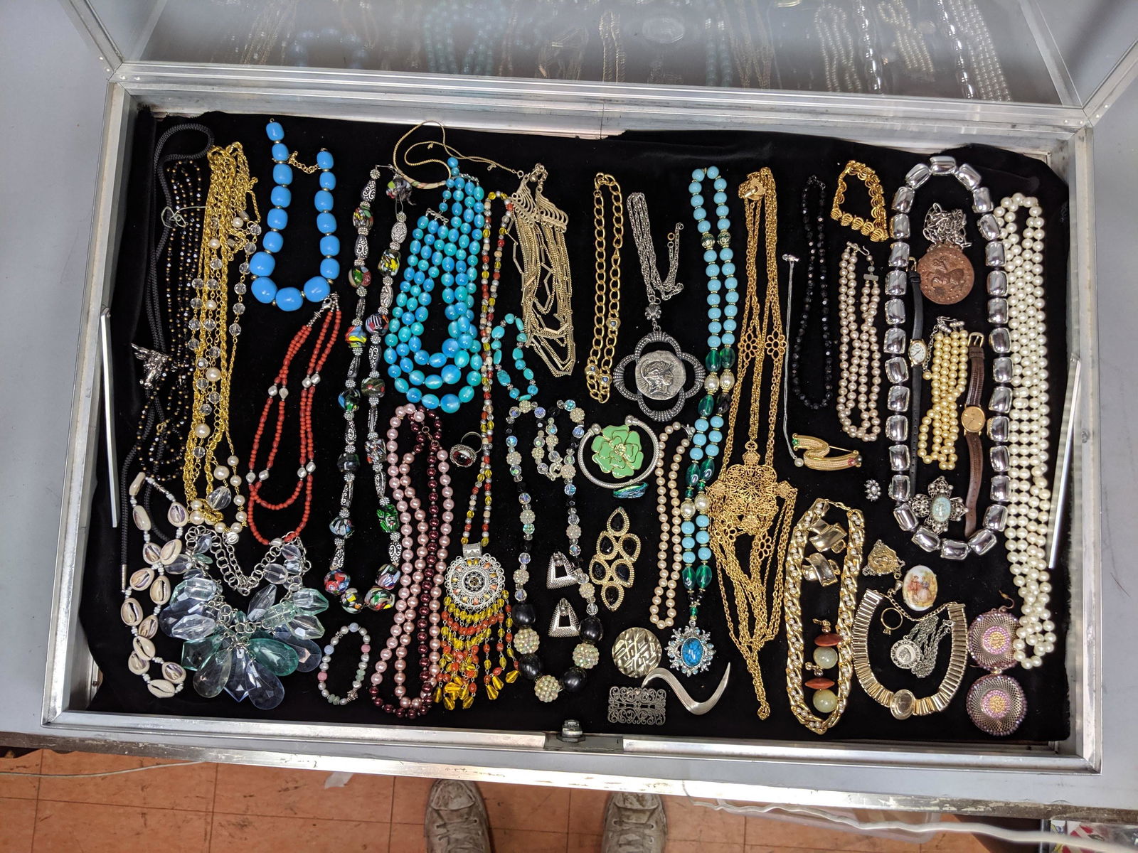 Case Lot I. Large costume jewelry lot. Mostly bea (1 of 10)