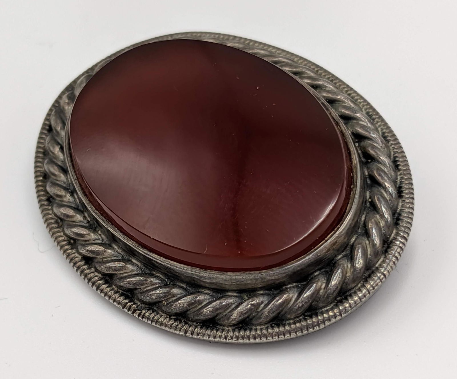 KALO Sterling Pin with Oval Agate Center.  Marked (1 of 5)