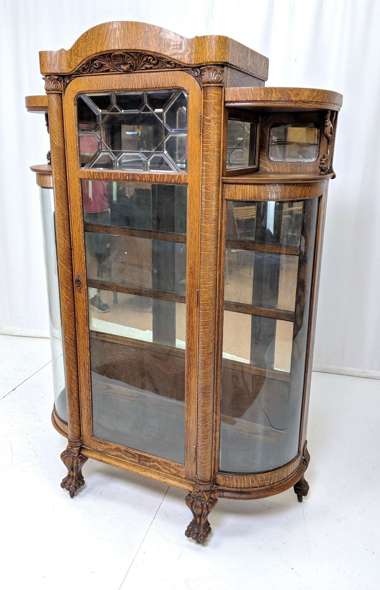 Antique American Oak Bowfront China Cabinet On Ca Sep 10 2019