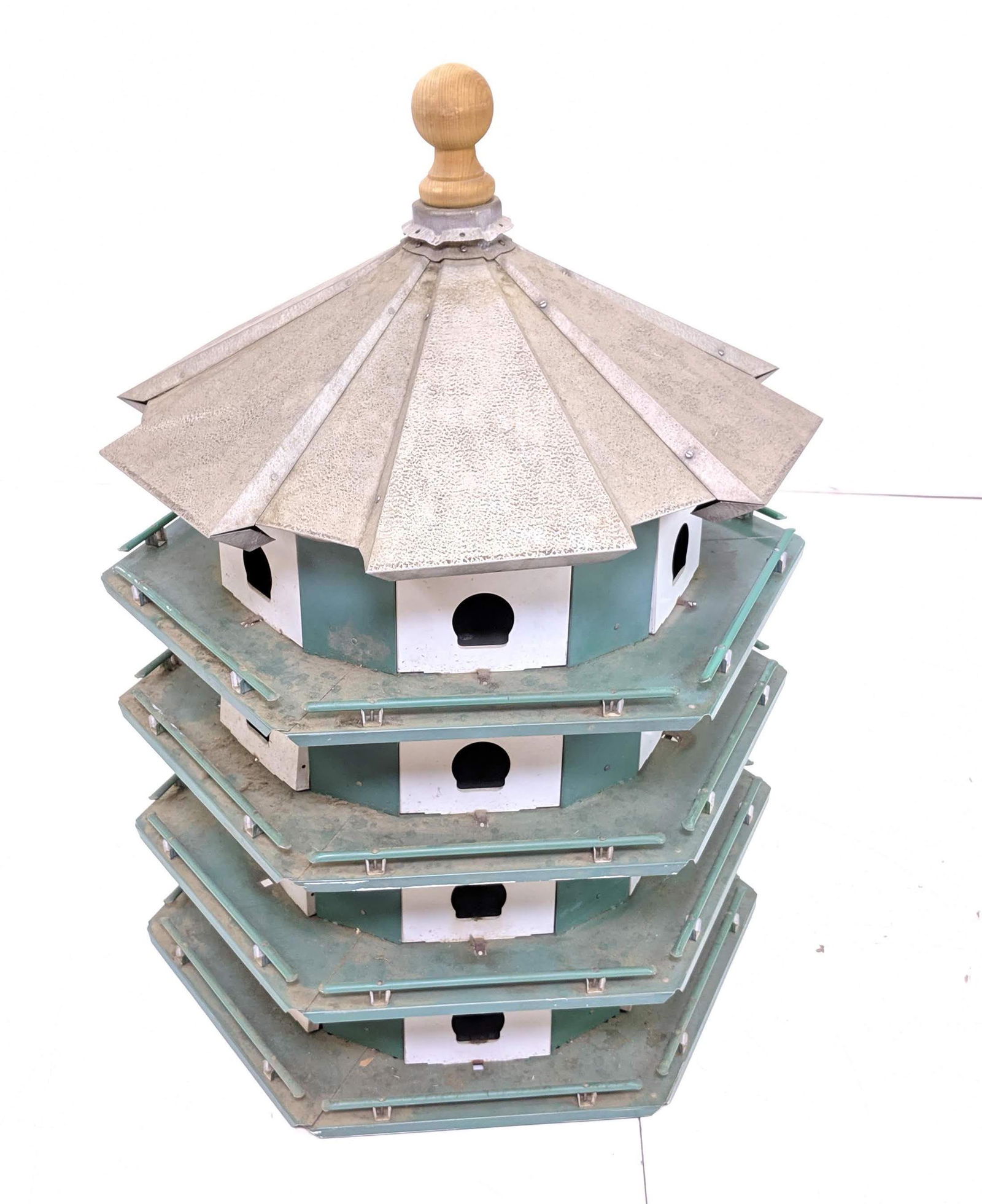 Large Outdoor 4 Tier Metal Purple Martin House. B (1 of 13)