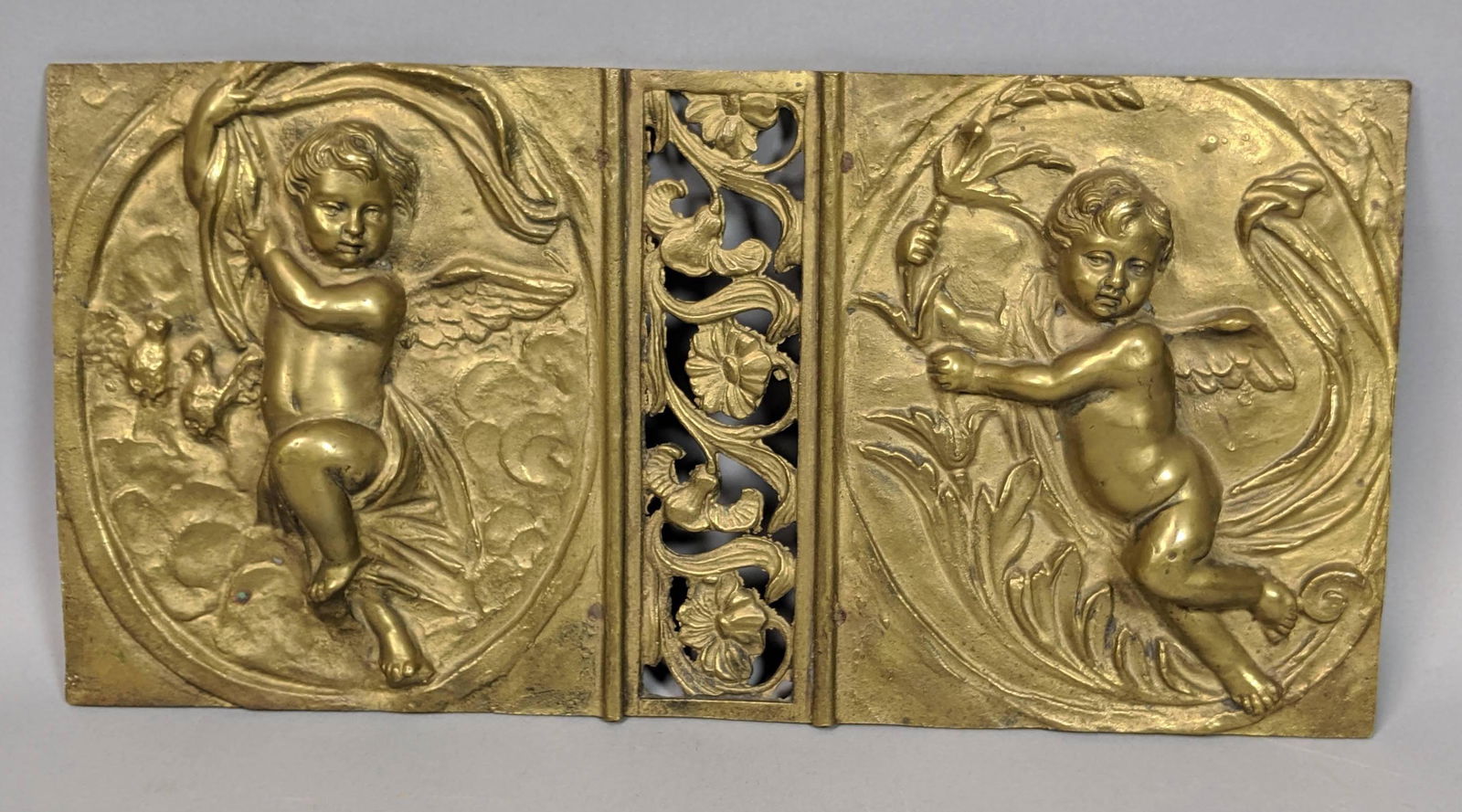 Antique Brass Decorative Element Plaque Cherubs & (1 of 13)