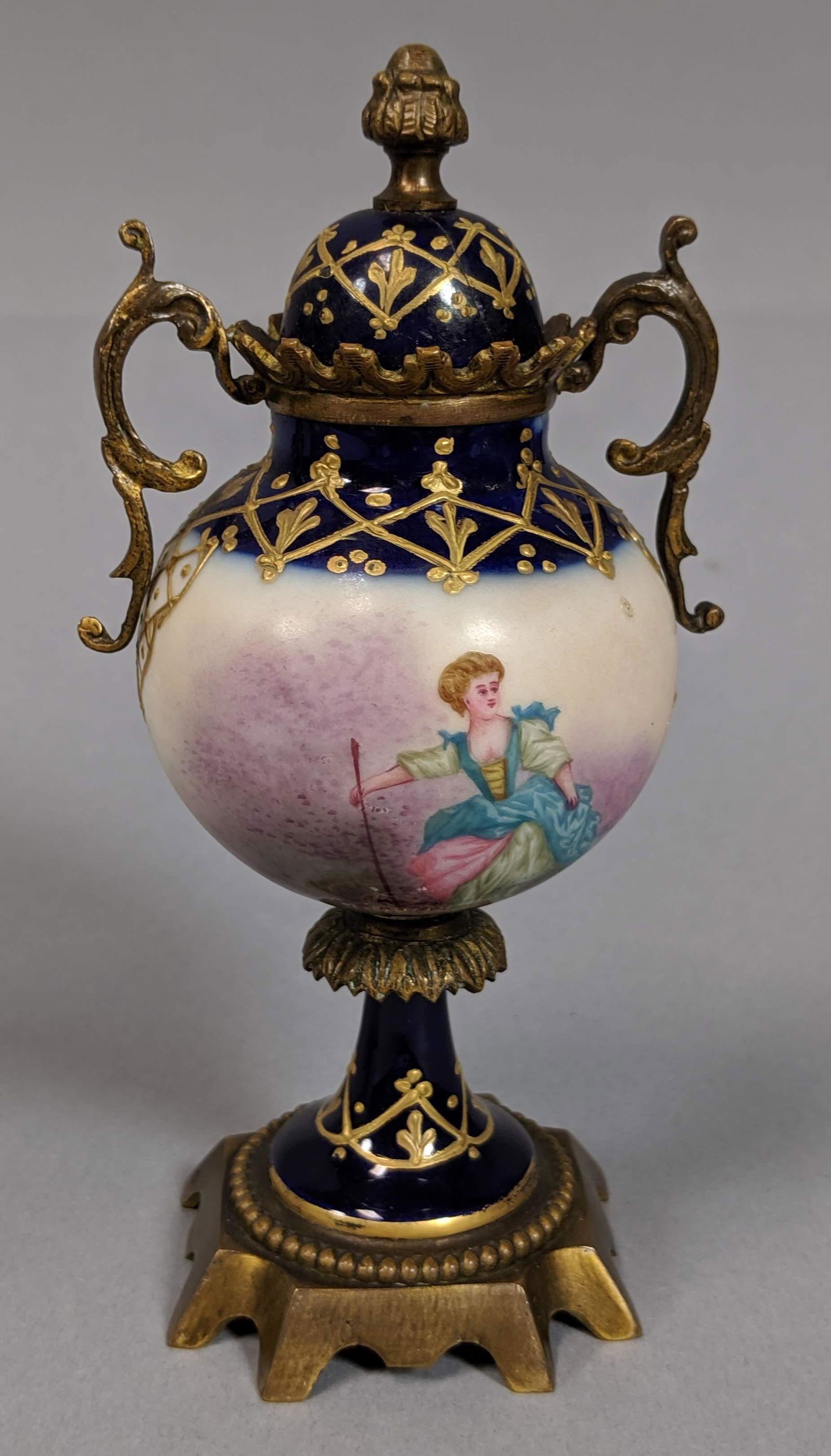 SEVRES French Porcelain Bronze mount Cabinet Vase (1 of 10)