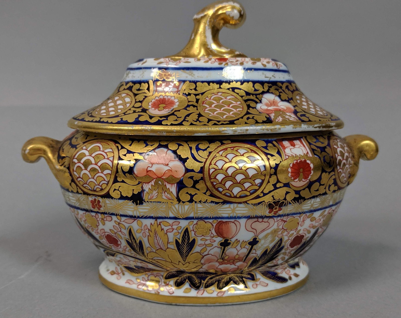 Royal Crown Derby style Miniature Soup Tureen. Ha (1 of 15)