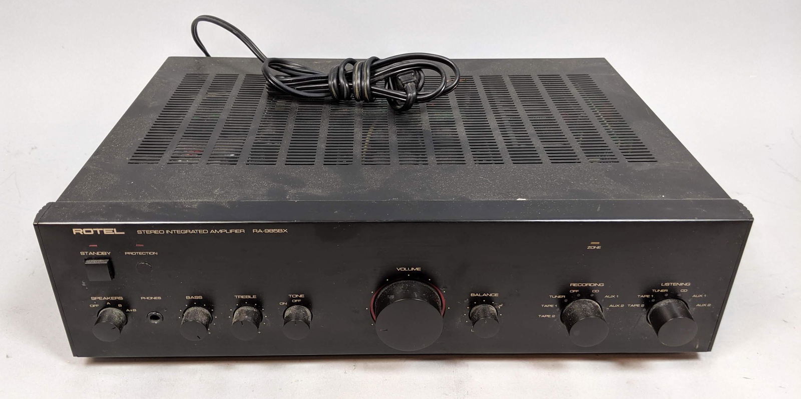 ROTEL Stereo Integrated Amplifier Amp. RA-985BX. (1 of 9)