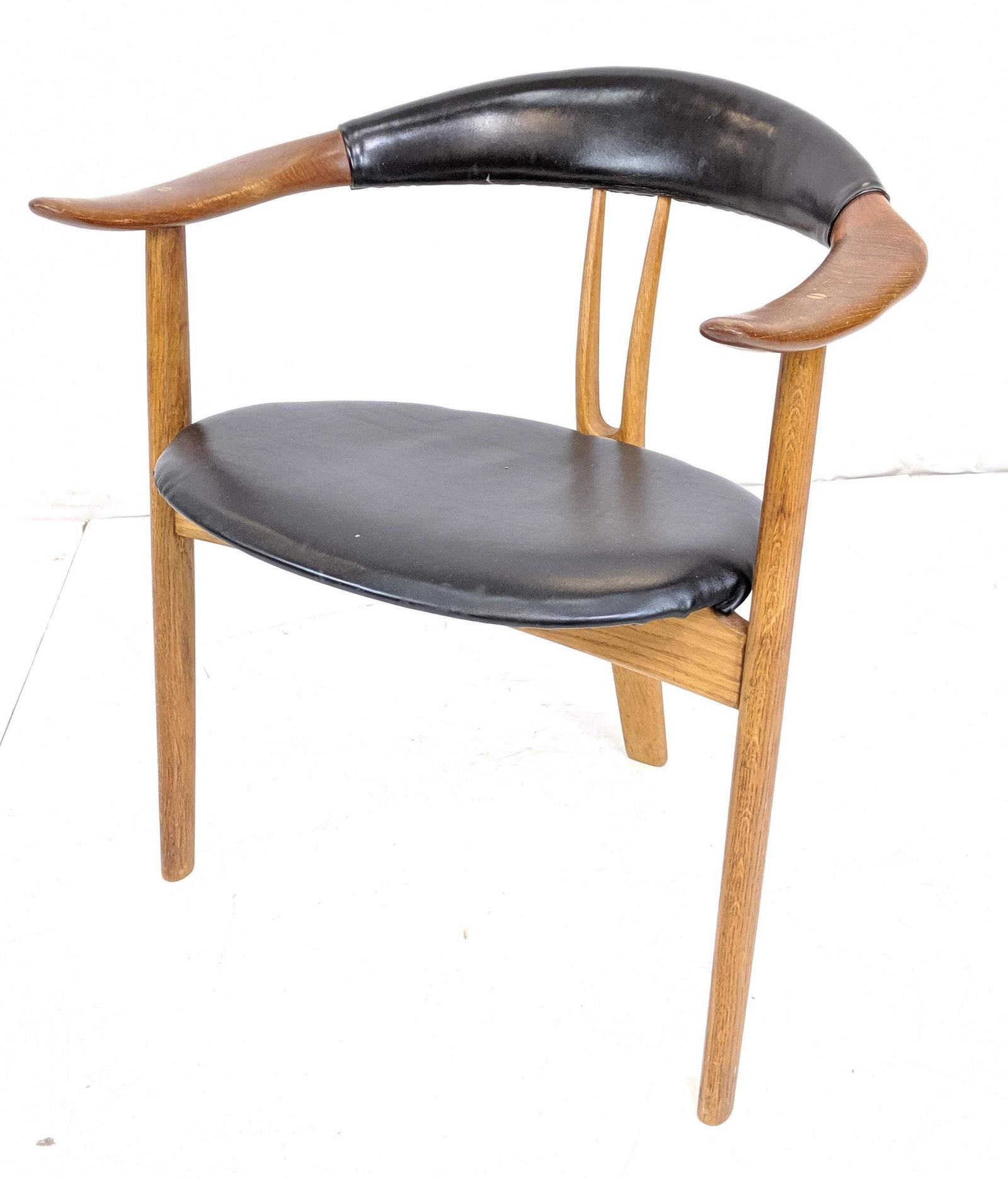 Danish Modern ARNE HOVMAND-OLSEN Tripod Leg Chair (1 of 9)